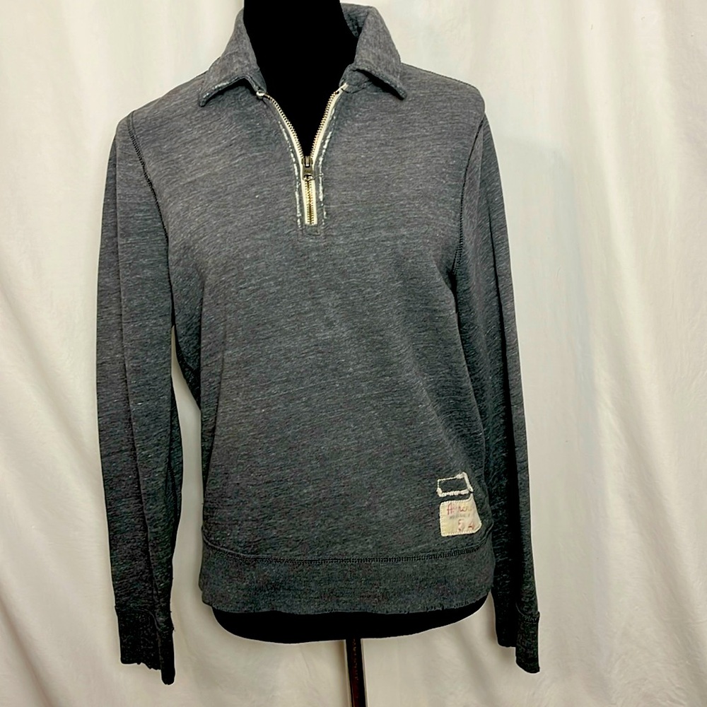 Abercrombie & Fitch quarter-zip, muscle  pullover sweatshirt with collar. S men